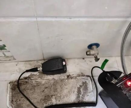 宁波屋顶漏水维修公司分享下卫生间漏水的危害及解决方法